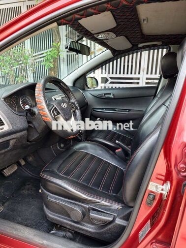 Hyundai i20 2012 Số tự động Đỏ Nhập khẩu