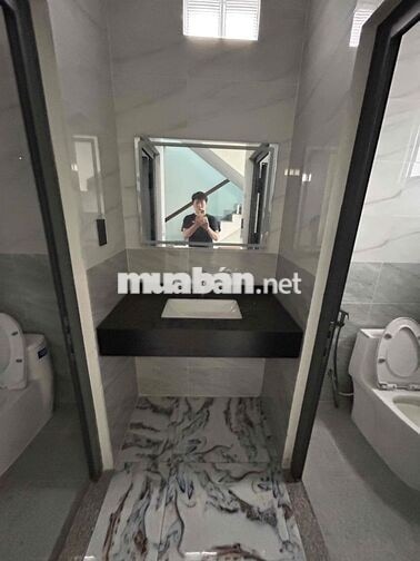 Cho thuê Văn Phòng 6 Tấm - Mặt tiền Gò Xoài - nằm vị trí đông dân