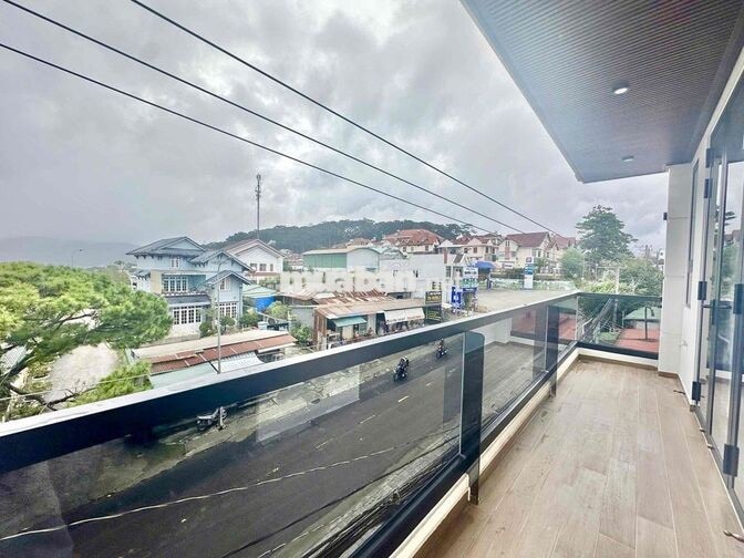 CHO THUÊ CĂN HỘ 1 PHÒNG NGỦ MỚI FULL NỘI THẤT CÓ BAN CÔNG PHƯỜNG 4 ĐÀ