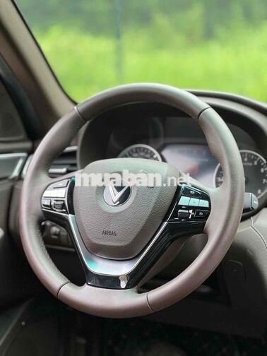 VinFast Lux A Base 2021 Trắng 6.8 vạn km