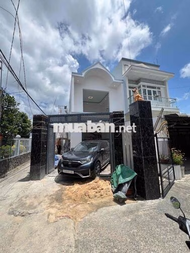 nhà phố 7x19m 1 trệt 1 lầu gần trường học Lý Thường kiệt ,chợ Hóc Môn
