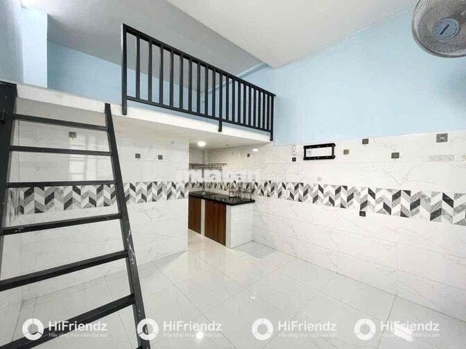 Căn Hộ DUPLEX SIÊU THOÁNG - RỘNG 30M2 - Sẵn Máy Lạnh - NGAY HOÀ BÌNH