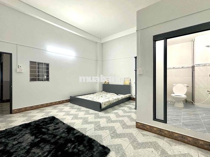 Khai Trương Phòng Mới Máy lạnh cửa sổ Ngay Y Dược