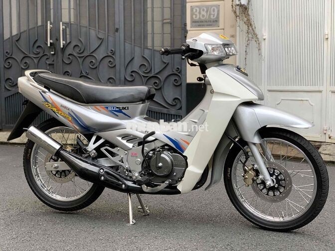 Suzuki RG110 Sport 6 số Bạc Malaysia