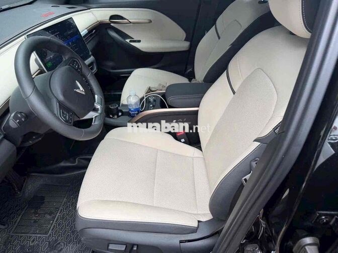 Vinfast VF6 Plus 2026 Đen 12134 km
