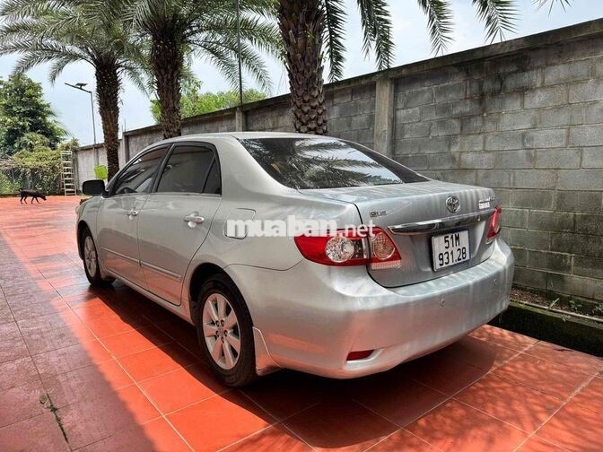 bán Toyota Altis tự động 2010