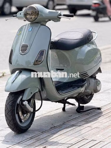 Piaggio Vespa Sprint Xám