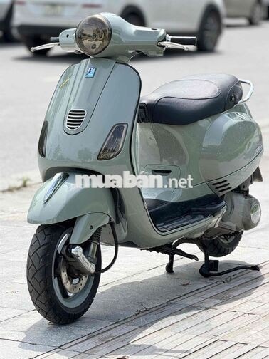 Piaggio Vespa Sprint Xám