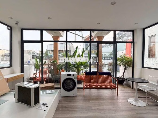 Căn hộ 1pn 40m2 ban công - Đường 3 Tháng 2 Quận 10, Gần Sư Vạn Hạnh