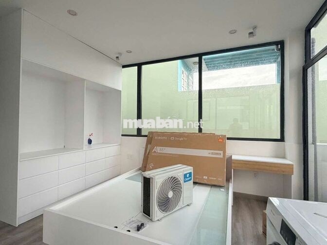 Căn hộ 1pn 40m2 ban công - Đường 3 Tháng 2 Quận 10, Gần Sư Vạn Hạnh