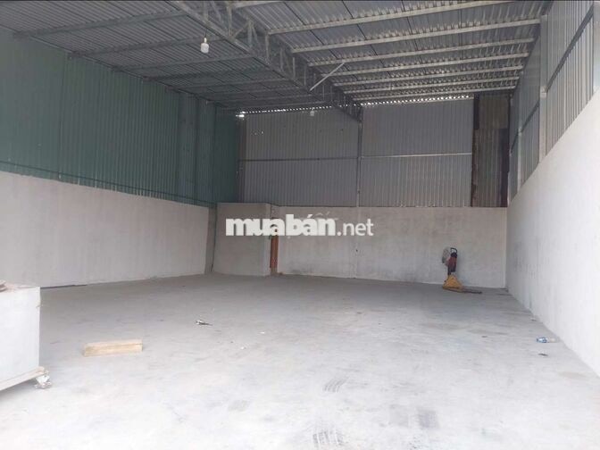CHO THUÊ KHO,XƯỞNG 200M² GIÁ 16TR/T, NGAY EON TÂN PHÚ
