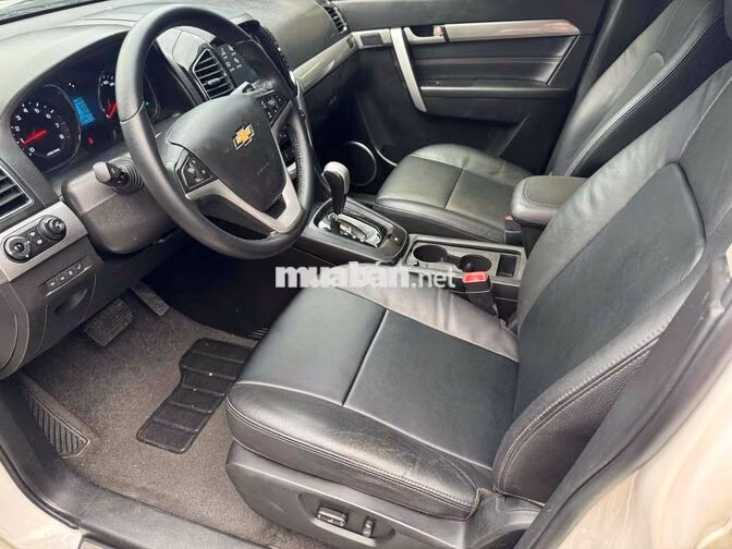 Chevrolet Captiva LTZ 2016 Trắng Tự động