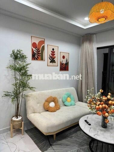 Kẹt tiền bán gấp căn 2PN Giá 2 tỷ 3 tặng luôn FULL nội thất mới 100%