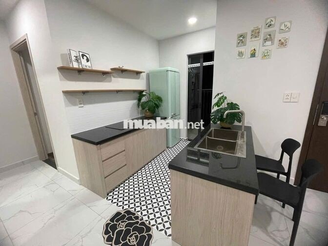 Kẹt tiền bán gấp căn 2PN Giá 2 tỷ 3 tặng luôn FULL nội thất mới 100%