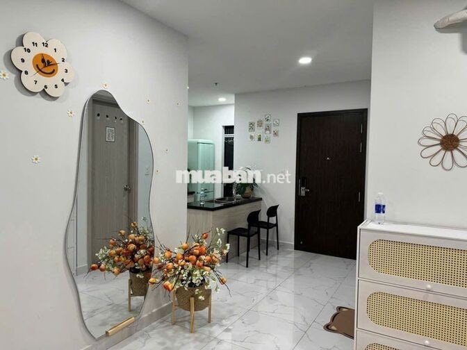 Kẹt tiền bán gấp căn 2PN Giá 2 tỷ 3 tặng luôn FULL nội thất mới 100%