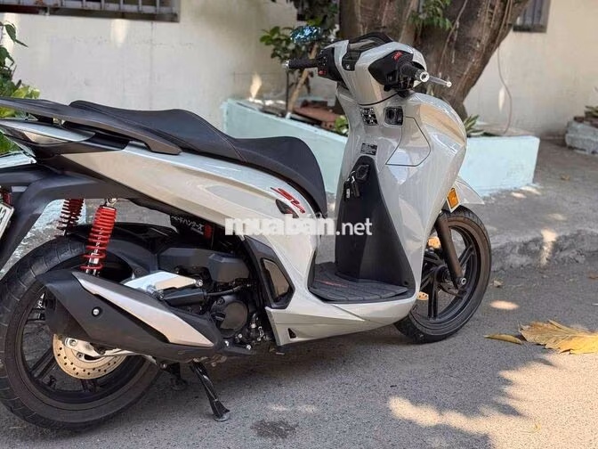 Honda SH350i 2023 Xám 13.000km bstp chính chủ