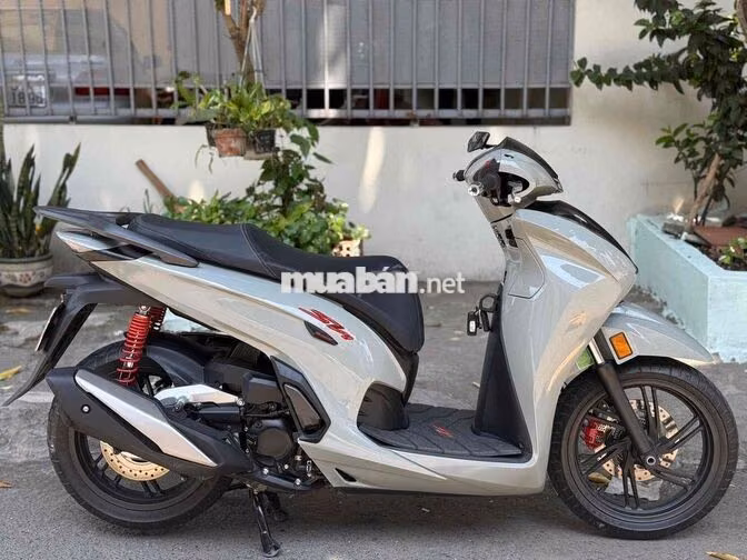 Honda SH350i 2023 Xám 13.000km bstp chính chủ