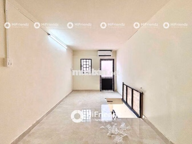 TRỌ CẤP 4 TÁCH GÁC NHẬN XE ĐIỆN SẠC/PET - SẴN MÁY LẠNH - NGÃ 4 BỐN XÃ