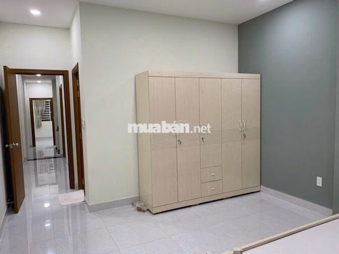 Cho thuê gấp nhà MT 56A Bàn Cờ gần Cao Thắng, Phường 3, Quận 3.
