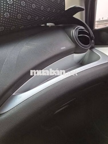 Chevrolet Spark 2017 MT Số sàn Bạc
