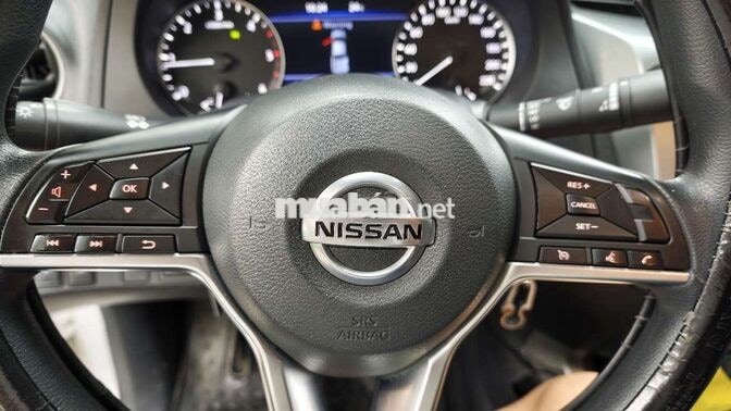 Nissan Navara EL 2022 (ĐK 2023) Trắng 68000 km