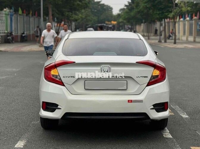 Honda Civic Gen 10 Bản G 2021 Trắng 9 vạn km