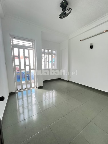 4Tầng BTCT 5pn HXH NGUYỄN SƠN - PHÚ THỌ HOÀ