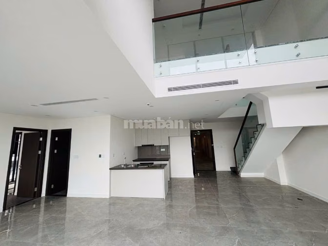 Cho thuê Duplex Central Plaza- 200m2 - 3PN, 1 trệt 1 lầu giá 19,5 tr/t