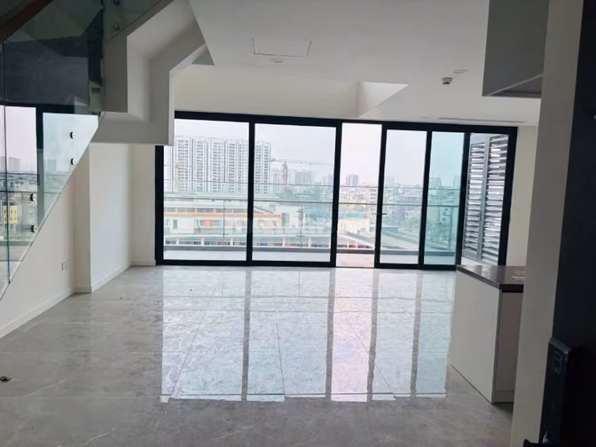Cho thuê Duplex Central Plaza- 200m2 - 3PN, 1 trệt 1 lầu giá 19,5 tr/t