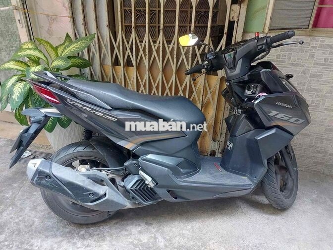 Honda Vario 160 Đen