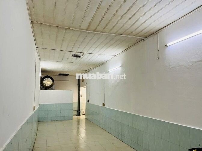 GIÁ TỐT - 42,8m2 Nguyễn Chế Nghĩa, Q8. Nhà cấp 4 sát mặt tiền 30m.