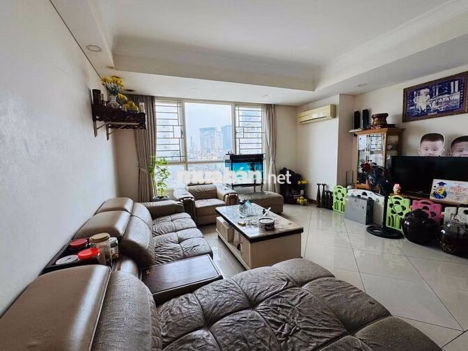 Căn hộ cao cấp tầng 3 The Manor 113.4m, 2PN - hơn 9Ty, sổ riêng.