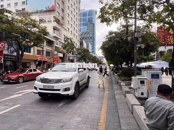 🔥 CHO THUÊ LẦU 1 – 500M² NGUYỄN HUỆ, Q1 – CỰC HIẾM – 280TR