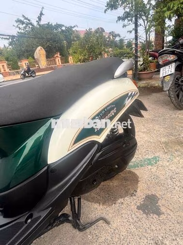 Yamaha Mio Classic Trắng, Xanh lá