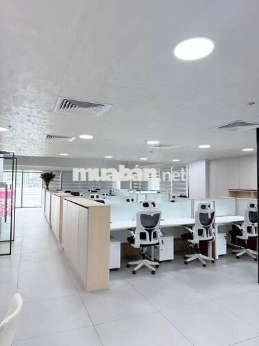 CHO THUÊ TÒA BUILDING LỚN 3100M2 ĐỐI DIỆN LANDMARK 81 BÌNH THẠNH
