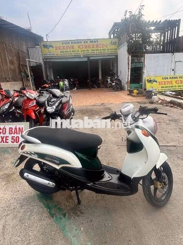 Yamaha Mio Classic Trắng, Xanh lá