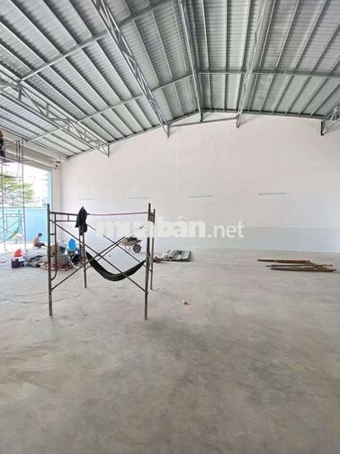 xưởng 675m² giá 40tr Xuân Thới Sơn content 40f