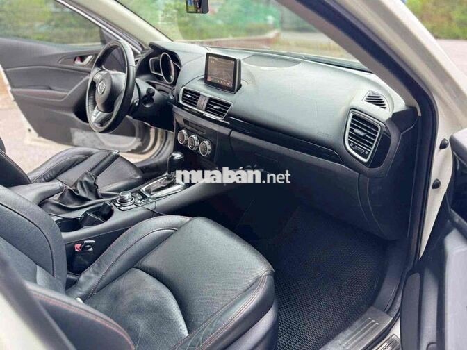 Mazda Mazda 3 2015 Trắng
