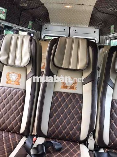 Xe khách Ford Transit Bạc 16 chỗ