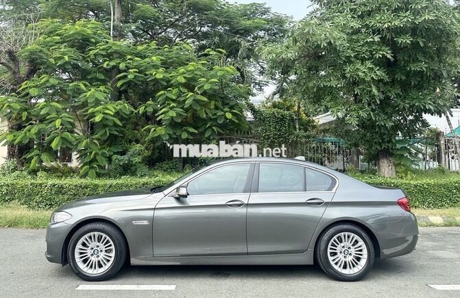 BMW 520i 2.0L Turbo ĐK2014, chủ đi kĩ, BD đầy đủ