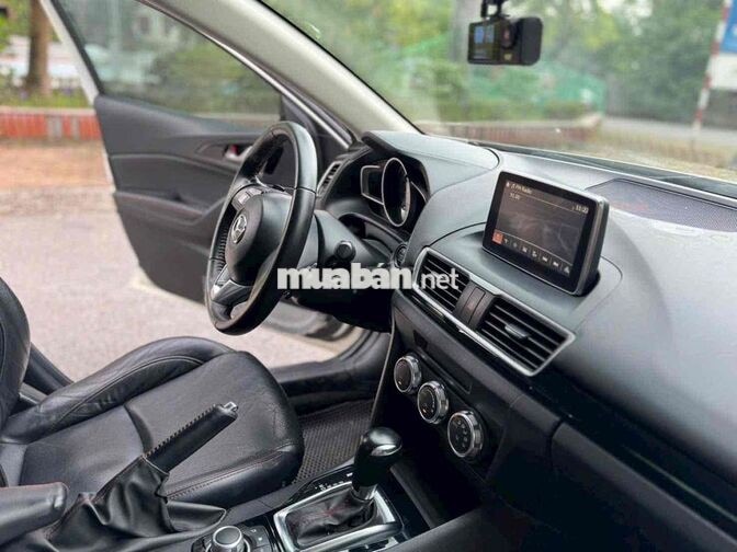Mazda Mazda 3 2015 Trắng