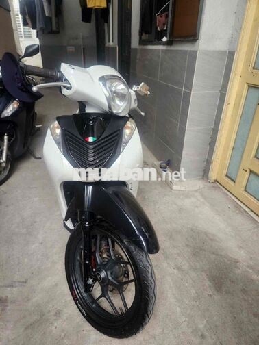 Honda SH Mode Trắng Nhập khẩu