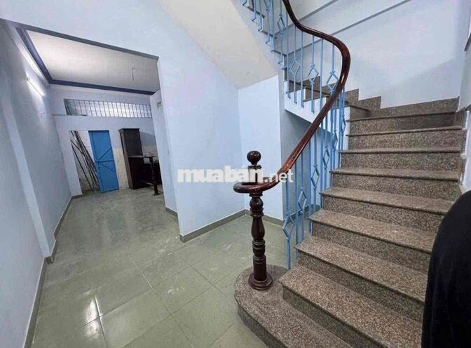 cho thuê nhà MT võ thành trang p11 tân bình. DT: 4m x 22m 1 lầu 14tr