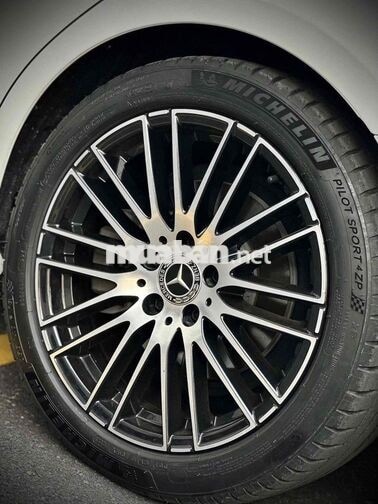 . #Mercedes_C200