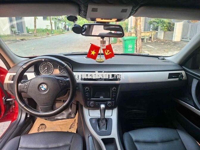 BMW 320i 2011 Đỏ