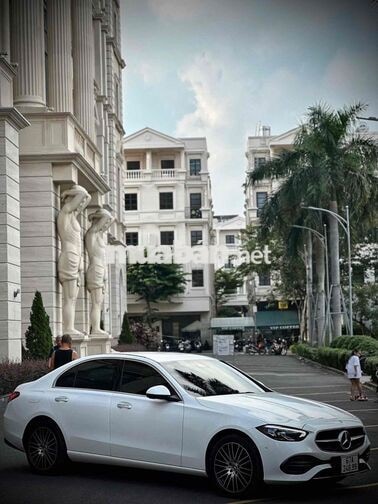 . #Mercedes_C200