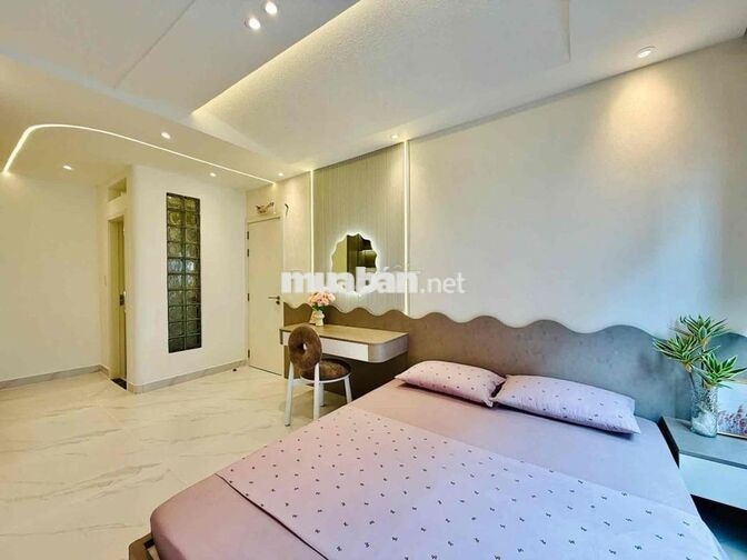 Lý Thường Kiệt/ Nhà 5 Tầng mới xây, 8,8Tỷ còn giảm thêm