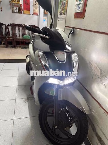 Honda SH 160 Thể thao Xám xi măng 15.641 km