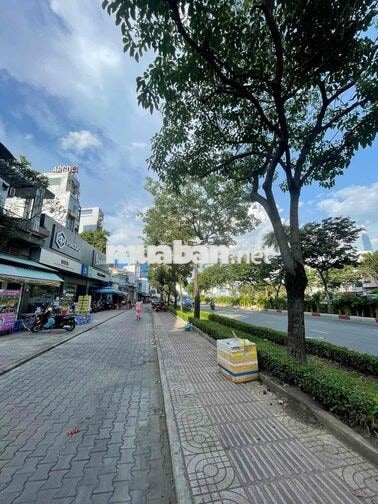 🏢 CHO THUÊ NHÀ MẶT TIỀN 221  ĐIỆN BIÊN PHỦ – BÌNH THẠNH  📍 231 Điện Bi