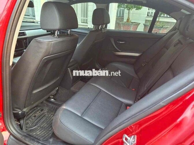 BMW 320i 2011 Đỏ
